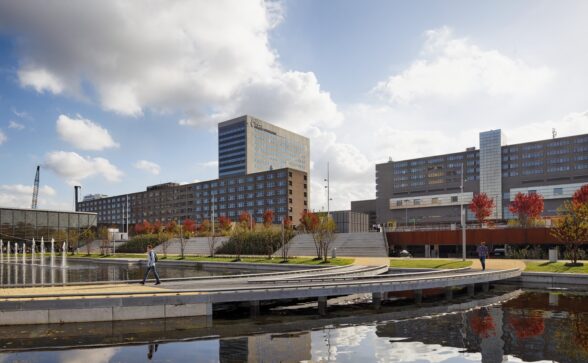 SPUTNIK Erasmus University Parking Garage bridge